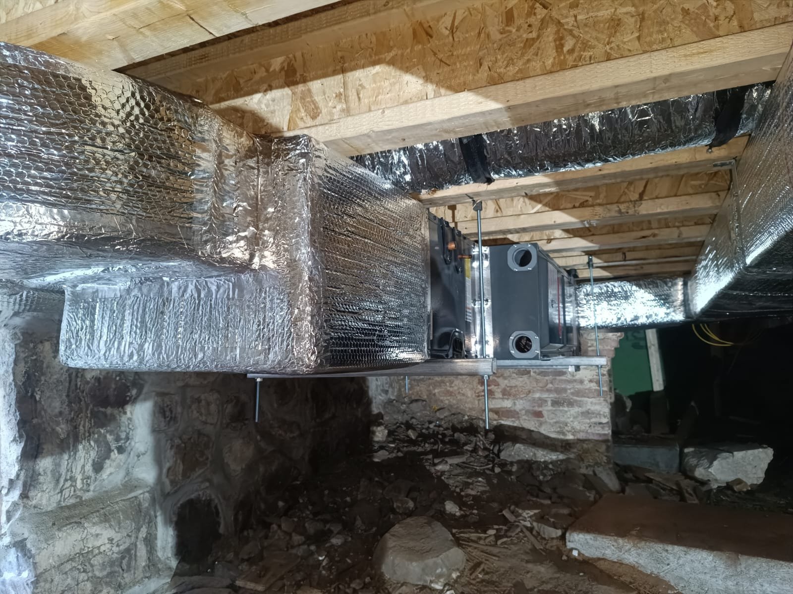 Insulated trunk line ductwork by Mariano HVAC in Massachusetts